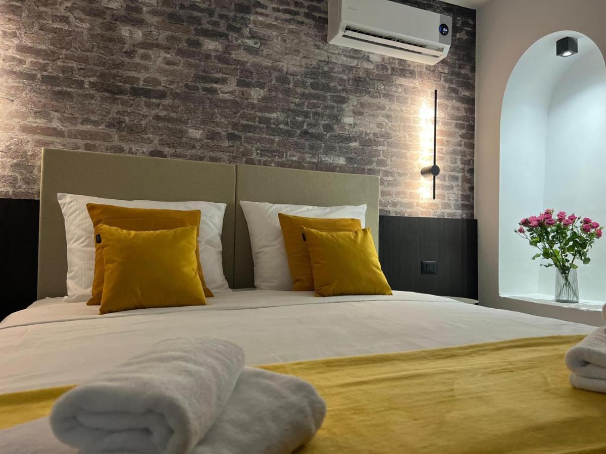Arena Prestige Rooms Pula Exterior photo